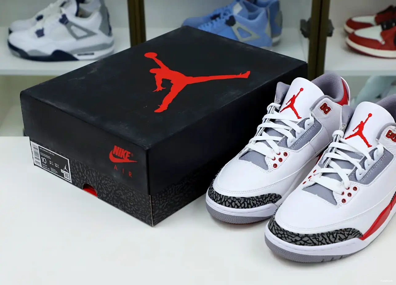 JORDAN 3RETRO